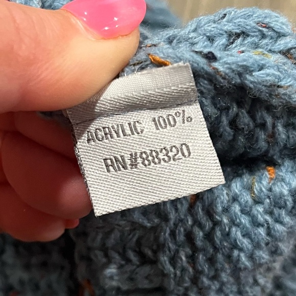 CC Beanie Hat Cozy Confetti Flecked Bun Acrylic Chunky Knit Blue One Size - Picture 2 of 5